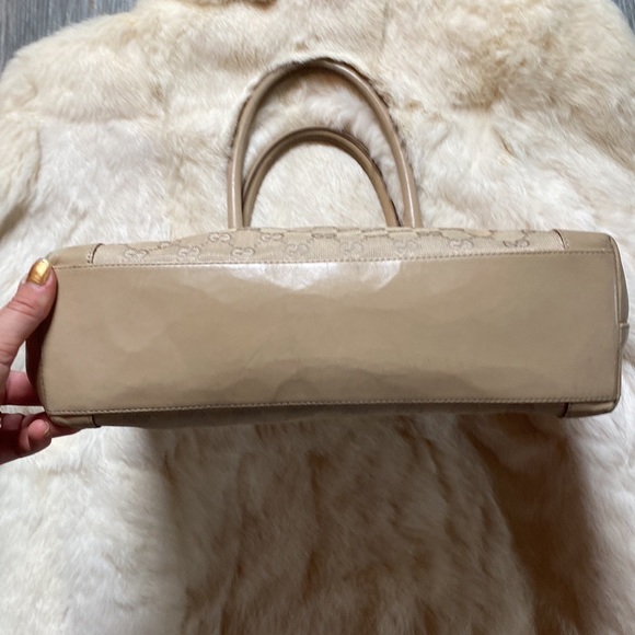 Authentic Gucci vintage GG monogram shoulder tote - Picture 2 of 15